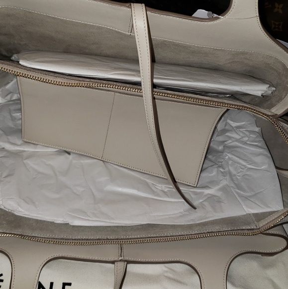 Authentic Celine handbag - Picture 5 of 6